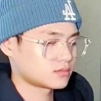 ddddddhd's profile picture. #이대휘 #daehwi #AB6IX #에이비식스