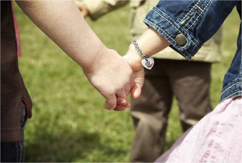 ForTheKidsYFFTK's profile picture. Yatooma's Foundation For The Kids is a non-profit organization that helps children and families in the process of mourning the tragic loss of a parent.