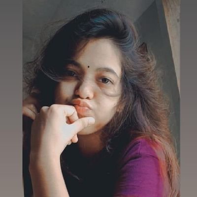 SAKSHIS92522282's profile picture. 