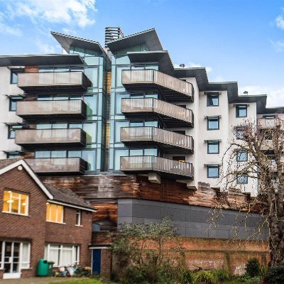 Another leaseholder caught up in this mess. 18m+ but all the issues under the sun 🧱🤷♂️
#Endourcladdingscandal 📢📢
#BuildingSafetyCrisis📢📢