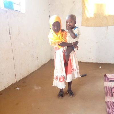 g_rhoka's profile picture.