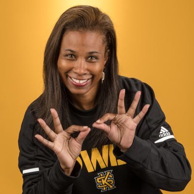 #leadHER✨ https://t.co/HULIzm77xm Sports Illustrated 100 Most Influential Black Women in Sports. Connector & Champion4Equality 🗣 #HBCUalum #DST 🐘