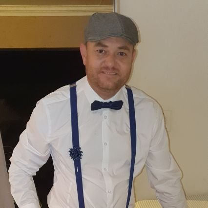 bloustes's profile picture. single white male