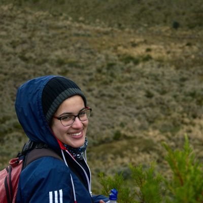 AlejandraNakoul's profile picture. Just reading the news and threads.