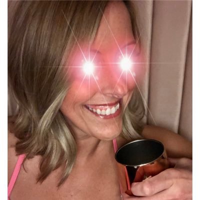 I'm just a girl, standing in front of a boy, asking him to hodl #Bitcoin Fitness Instructor. Business Owner. Bulldog Mom. Do no harm but take no shit 🧘♀️