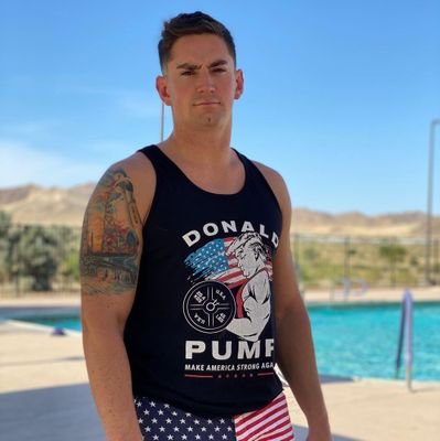 Tyler
💪🏋️🇺🇸💋
⚓ Active duty
🇺🇸 proud American