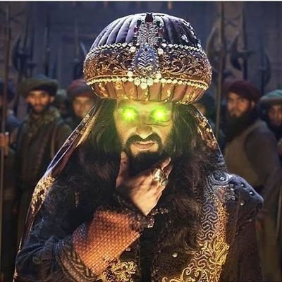 SiIentAnarchy's profile picture. #MollyMaximalist