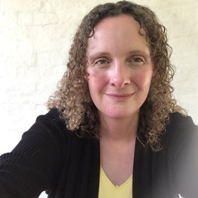 Chief Executive of @AgeUKSurrey. Volunteer @CranfieldTrust. All opinions my own.