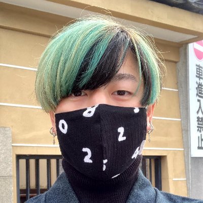 京都のモダンなWeb制作会社 Fingoo Inc.の代表取締役。 辛いものとサプリメントとキクラゲとベビーコーンとTailwindCSSとTypeScriptが好きなWebディレクターです。 Web制作、広告運用、 印刷物制作など色々やってます。ENTP型。
訪問販売→グラフィックデザイナー→Webディレクター→起業