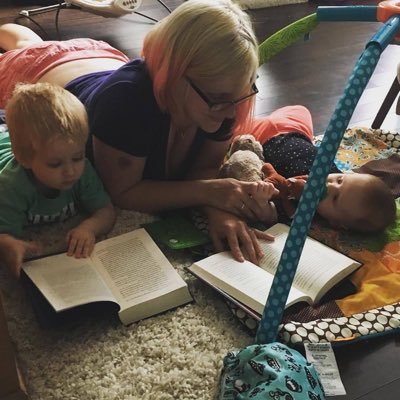 lisawyzlicbooks's profile picture. Writer of silly things, mama, book lover, sewist, she/her, #scbwi 🇨🇦 HAROLD THE ICEBERG MELTS DOWN // Feiwel & Friends//March 21 2022