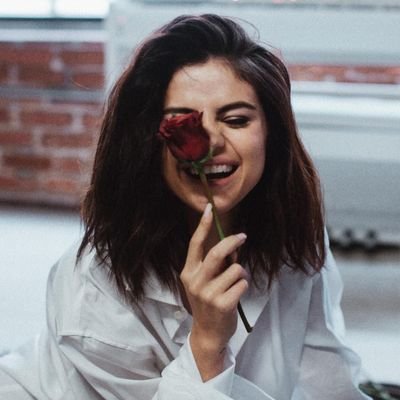 selenaistunnin Profile Picture