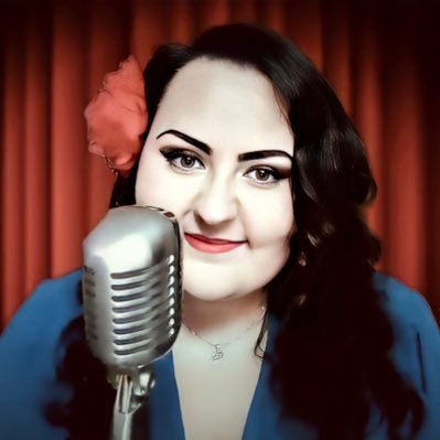 Professional Vintage and Cabaret singer, specialist Care Home entertainment. Fronts @SpektrumPB too. Weddings and functions. Care Homes. Virtual Entertainment