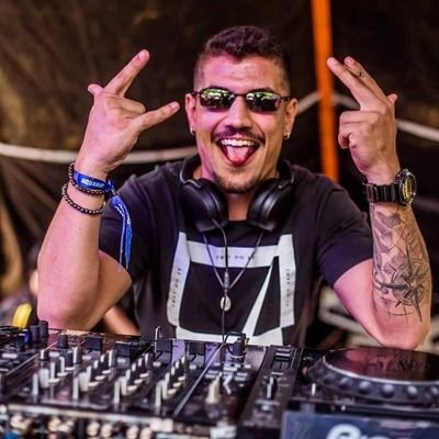 DJ / Produtor Musical - 💼 Malinalli Brasília