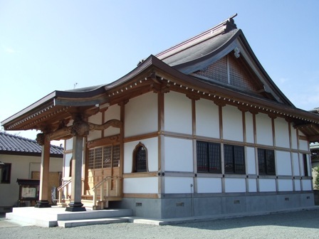 真宗大谷派 神奈川県厚木市上落合の長徳寺です。お寺の公式アカウントのつもりですが、住職のひとりごともおそらく含まれます。