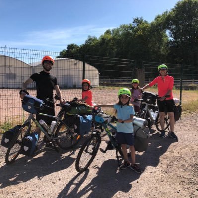 GorriaMorgane's profile picture. cyclotouriste en famille🚴🚴🏼‍♂️🚴🏻‍♀️🚴🏼‍♂️🚴🏻‍♀️🏕👩‍👧‍👦👨‍👧expert recyclage organique♻️