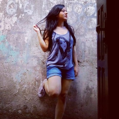 adrieleoliver's profile picture. 