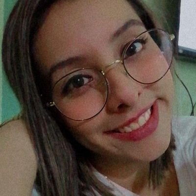 Tiene pena y dolor.