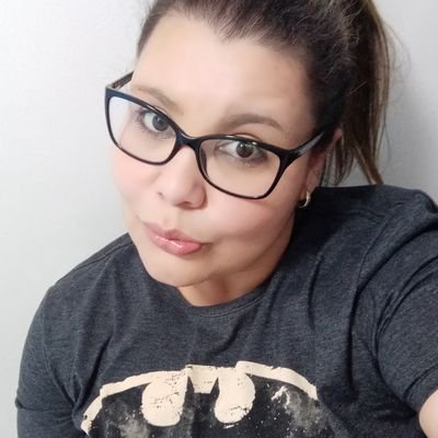 LiliLeiria13's profile picture. 31 anos ♡
Canceriana 13/07 ☆
Gaúcha
Simpatia e prática 
Gremista 💙
🌻🎶🎧🎸