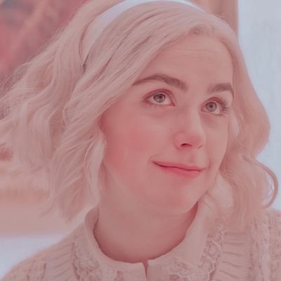 TheirWonderIand's profile picture. 