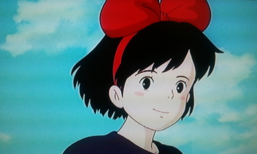 2人の子供と1人の旦那さんと1匹の猫と2つの会社を育ててます。粉ものが大好きなドS と見せかけたドM 人間。重度のメガネフェチ。たぶん頑張ればホウキで空飛べます。 明日はきっとアレに届いてる♪