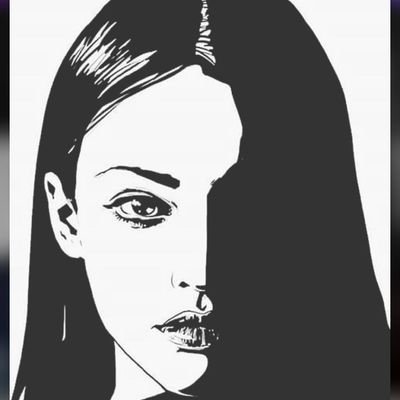 tarot_yldez's profile picture.