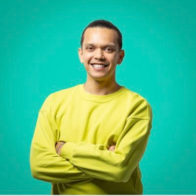 Creator, Curator, Director, Choreographer, Mentor, Entertainment Professional, and more. Host/Creator of EASE Podcast. Join the conversation!