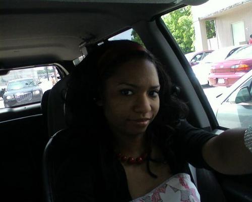 Orignally_Bad's profile picture. 22 About ma money #CollegeGraduate living life 2 the max Step ya cookies #UP #TeamFollowBack #TeamBadBitches #TeamFuckyoFeelings