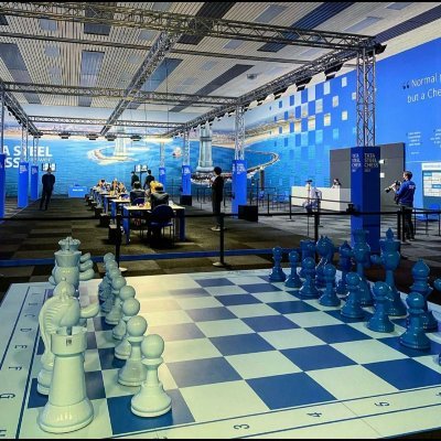 sunnyeyenghe's profile picture. Fortune favours the brave