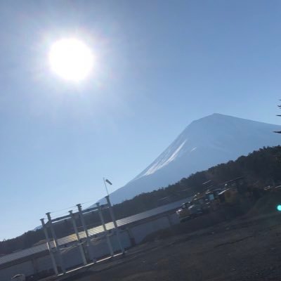 UpStartHima2000's profile picture. 