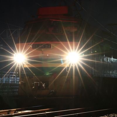 鉄専用垢です。
東海地方で鉄やってます。
週末は専ら鉄分補給してますw
国鉄釜の原色が大好物。
特にロクヨン、ゼロロク。
時々ネコ。
そして、バリ純、バリ晴れ、エロ光も好物。
鉄った後の温泉も好き。
機材はCanon EOS7D MarkⅡを愛用。