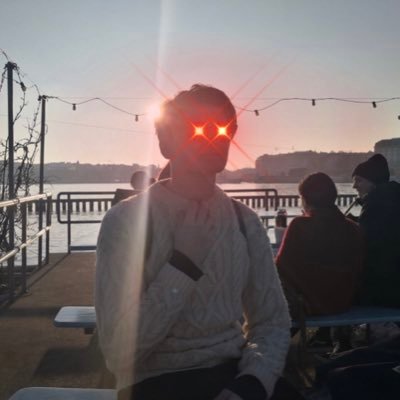 Cult leader of @falloutfactory Teacher of arty stuff. 🇸🇻 🌋 ⚡️running Nostr and @satsrewards