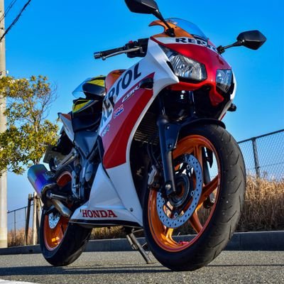 CBR250R MC41後期 REPSOL / 最近バイクよりゲームか推し活しかしてません / 🧡【  @wakos_ayu  】