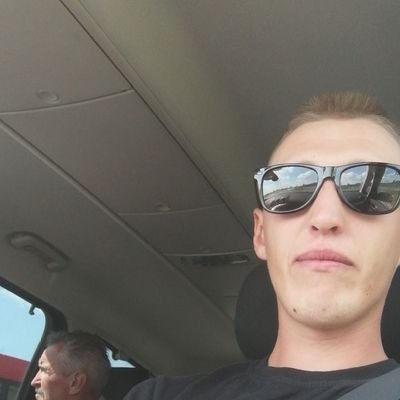 Konrad37500854's profile picture. 