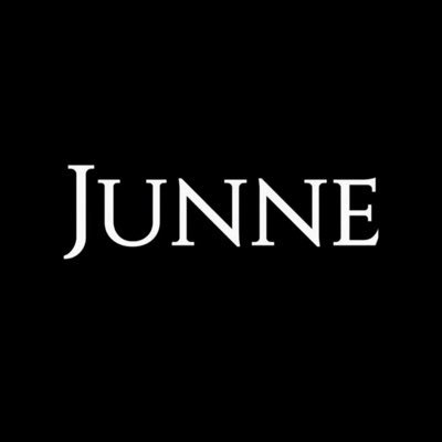 junne_official's profile picture. 🧕🏻2021 NEW COLLECTION SATIN SHAWL✨ 😍     🚚 Delivers Every Business Day  📲 012-2420026 (HQ)