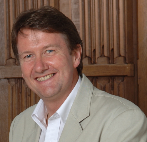 MikeGeorge7's profile picture. Author, speaker, tutor and writer of Clear Thinking - weekly Reflections on Living with Love, Light and Power. Latest Book The '7 Myths about LOVE... Actually'.