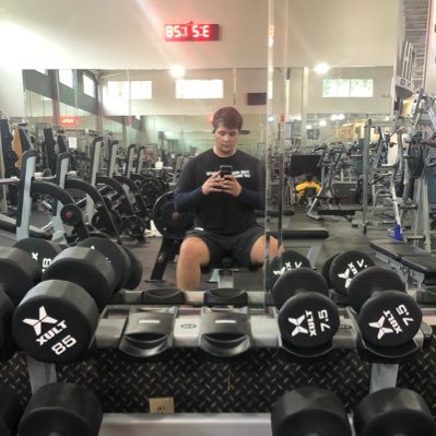 SirTotemPole's profile picture. I sometimes do things.