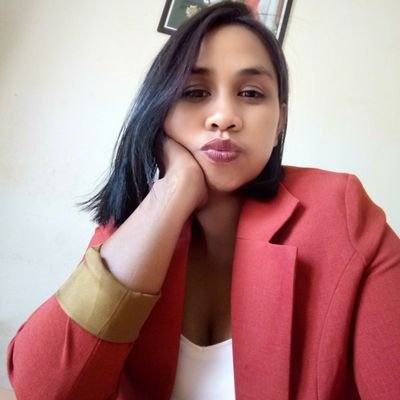 Rovanaval3's profile picture. Rovana