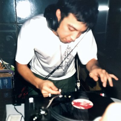 yodom0512's profile picture. House DJ(1989-1994) VJ Hybrid(1997-2001) DayTrader(2018-Now) #PS250 #BigRuckus #Dj #House #Garage #Minimal #AcidJazz #Indoor https://t.co/LRwcFe27CU