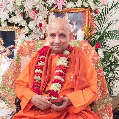 SwamiJyotirmay7's profile picture. Spiritual Master sharing timeless wisdom of Vedanta & Integral Yoga through ancient scriptures, providing practical teachings to guide modern seekers.