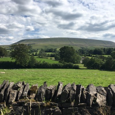 Lover of walking and beautiful views with a passion for the Lake District. Loving my rural life in the Ribble Valley. All photos my own except retweet’s
