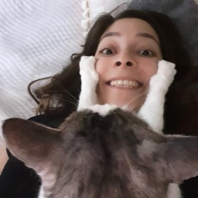 Nerd, mother and cat lady 🐈. 🇦🇷 en 🇩🇪. Sr. Product Manager 💻.