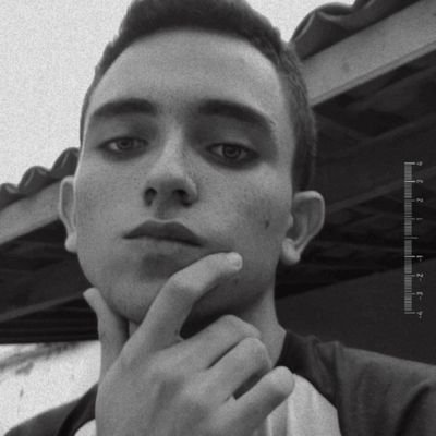 lol: BBoyy// 19y // ♏ // o B n é de biscoito 🏳️‍🌈//💍 (cmg msm) 🥲✌