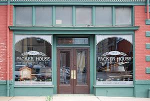 Historic rooming house turned special events venue in Sunbury, PA. Event planners, memory makers, and cream puff connoisseurs.