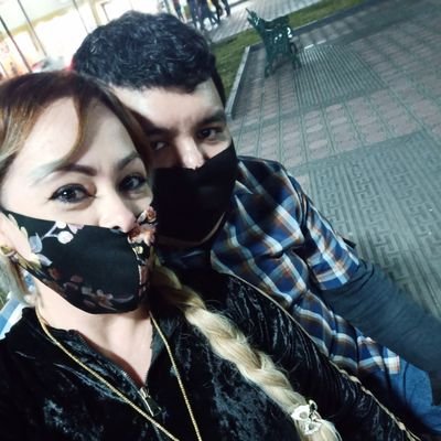 Diseñador gráfico, novato de fotógrafia y Gamer.En busca de un amor que valga la pena... no soy el mejor pero tampoco soy el peor.