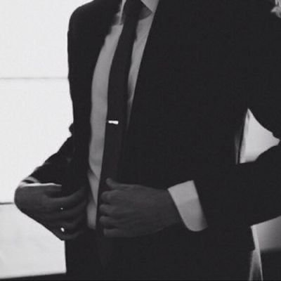 R1Ez7UaTWpy3gC9's profile picture. 