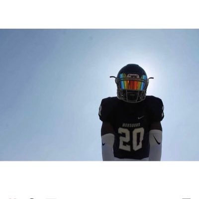 zechariahLB's profile picture. been doing this since jaws was a gold fish