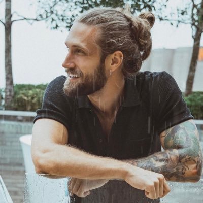 Apeiwv's profile picture. ➤ 𝑆𝑜𝑛 𝑜𝑓 𝐷𝑒𝑚𝑒𝑡𝑒𝑟 𝑎𝑛𝑑 𝑃𝑜𝑠𝑒𝑖𝑑𝑜𝑛 ◦「𝖲𝗍𝗋𝗈𝗇𝗀𝖾𝗋, 𝖿𝖺𝗌𝗍𝖾𝗋」✘𝙃̶𝙤̶𝙧̶𝙨̶𝙚̶ ◦ 🌼#FreeRol