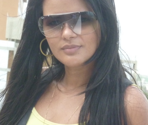 RaissiaFaustino's profile picture. 