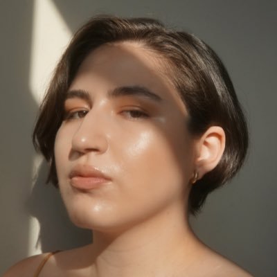 localmujer's profile picture. photo editor. past @rollingstone + audio producer @gimletmedia @futuromedia. history @wellesley '21. she/her. 🇨🇴 from🗽🚕🌭🐀