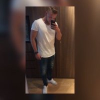 yZRX0 (@yzrx096) 's Twitter Profile